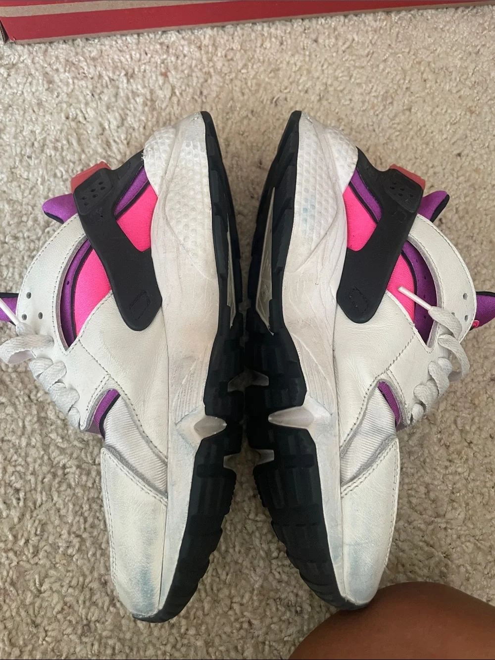 Women’s Nike air huaraches